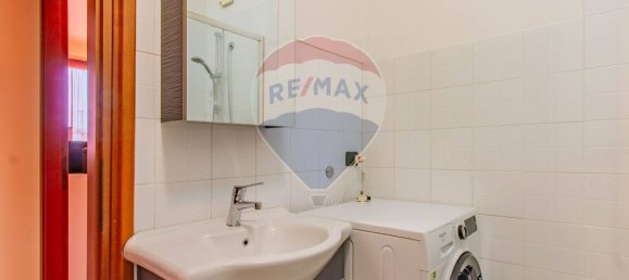 2 Schlafzimmer Wohnung in Marnate, Italy, Nr. 319441 21