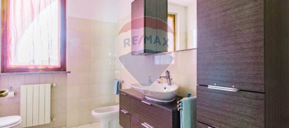 2 Schlafzimmer Wohnung in Marnate, Italy, Nr. 319441 18