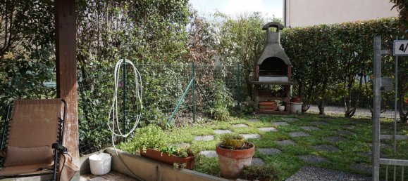 3 rooms Apartment in Torrile, Italy No. 232430 5