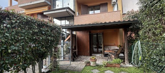 3 rooms Apartment in Torrile, Italy No. 232430 43