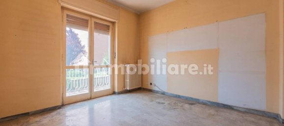 3 bedrooms Apartment in Asti, Italy No. 273621 14
