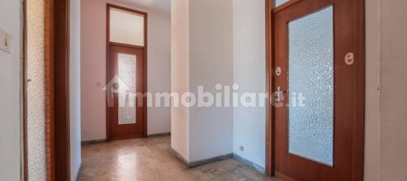 3 bedrooms Apartment in Asti, Italy No. 273621 2