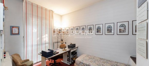 Apartamento de 4 divisões em Monza, Italy N.º 334586 17