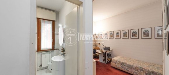 Apartamento de 4 divisões em Monza, Italy N.º 334586 22