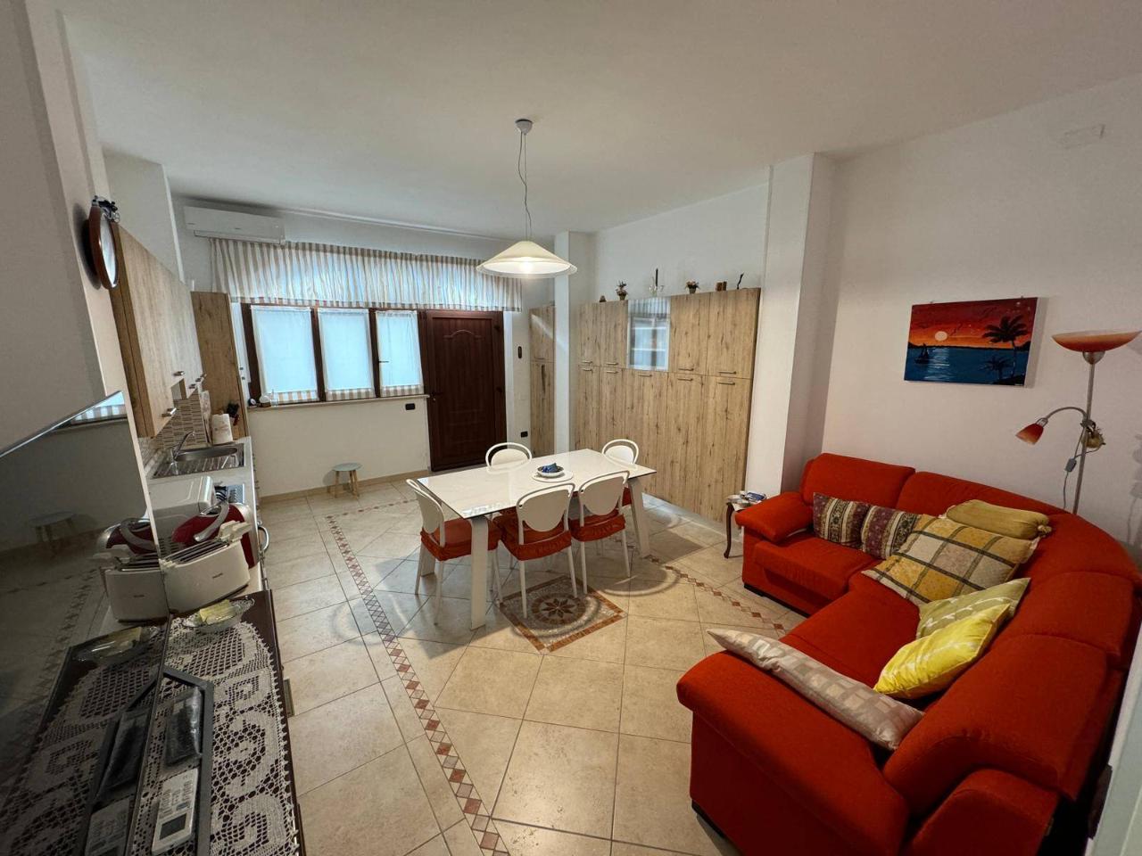 Casa de 4 habitaciónes en Porto San Giorgio, Italy No. 9145