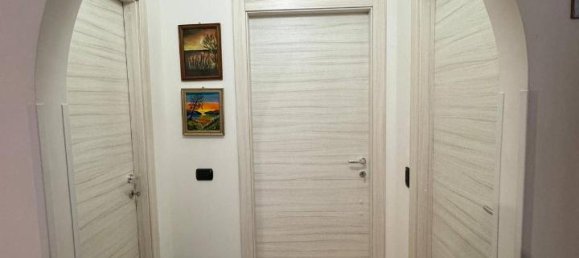 Casa de 4 habitaciónes en Porto San Giorgio, Italy No. 9145 7