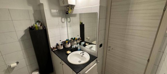 Casa de 4 habitaciónes en Porto San Giorgio, Italy No. 9145 13