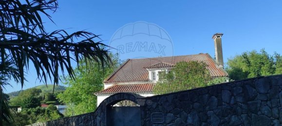 8 bedrooms House in Ribeira Grande, Portugal No. 171052 3