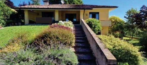 9 rooms Villa in Salgareda, Italy No. 206418 3