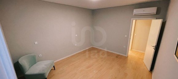 3 bedrooms Apartment in Porto, Portugal No. 110278 11
