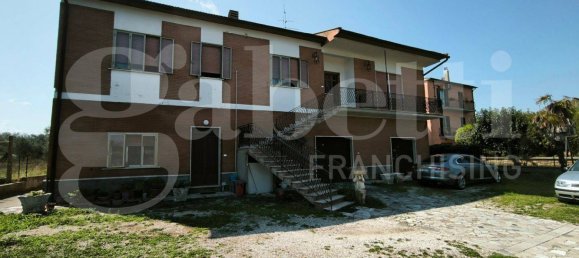 2 bedrooms Apartment in Gallese, Italy No. 341624 2