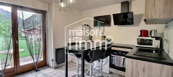 Квартира с 1 спальней в Шатель-Гийон, Франция № 321671 2