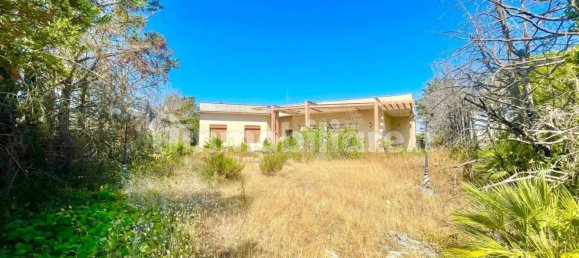 4 bedrooms Villa in Sogliano Cavour, Italy No. 53389 33