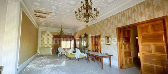 4 bedrooms Villa in Sogliano Cavour, Italy No. 53389 19