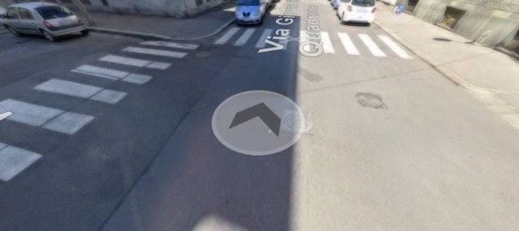 2 bedrooms Apartment in Turin, Italy No. 320714 7