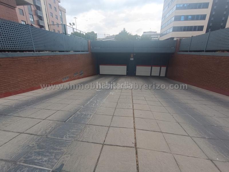 Estacionamiento en Logroño, Spain No. 139741