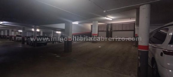 Estacionamiento en Logroño, Spain No. 139741 2