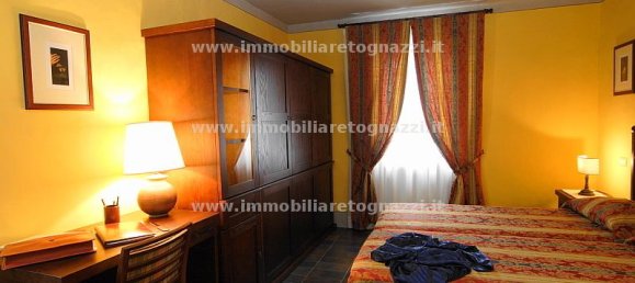 4 bedrooms Apartment in San Gimignano, Italy No. 120494 9