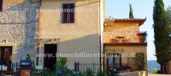 4 bedrooms Apartment in San Gimignano, Italy No. 120494 3