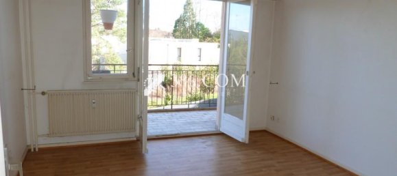 2 bedrooms Apartment in Strasbourg, France No. 255763 3