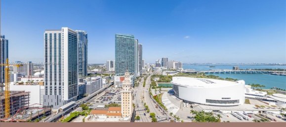 1 غرف نوم تاون هاوس في Miami, الولايات المتحدة رقم 614653 3