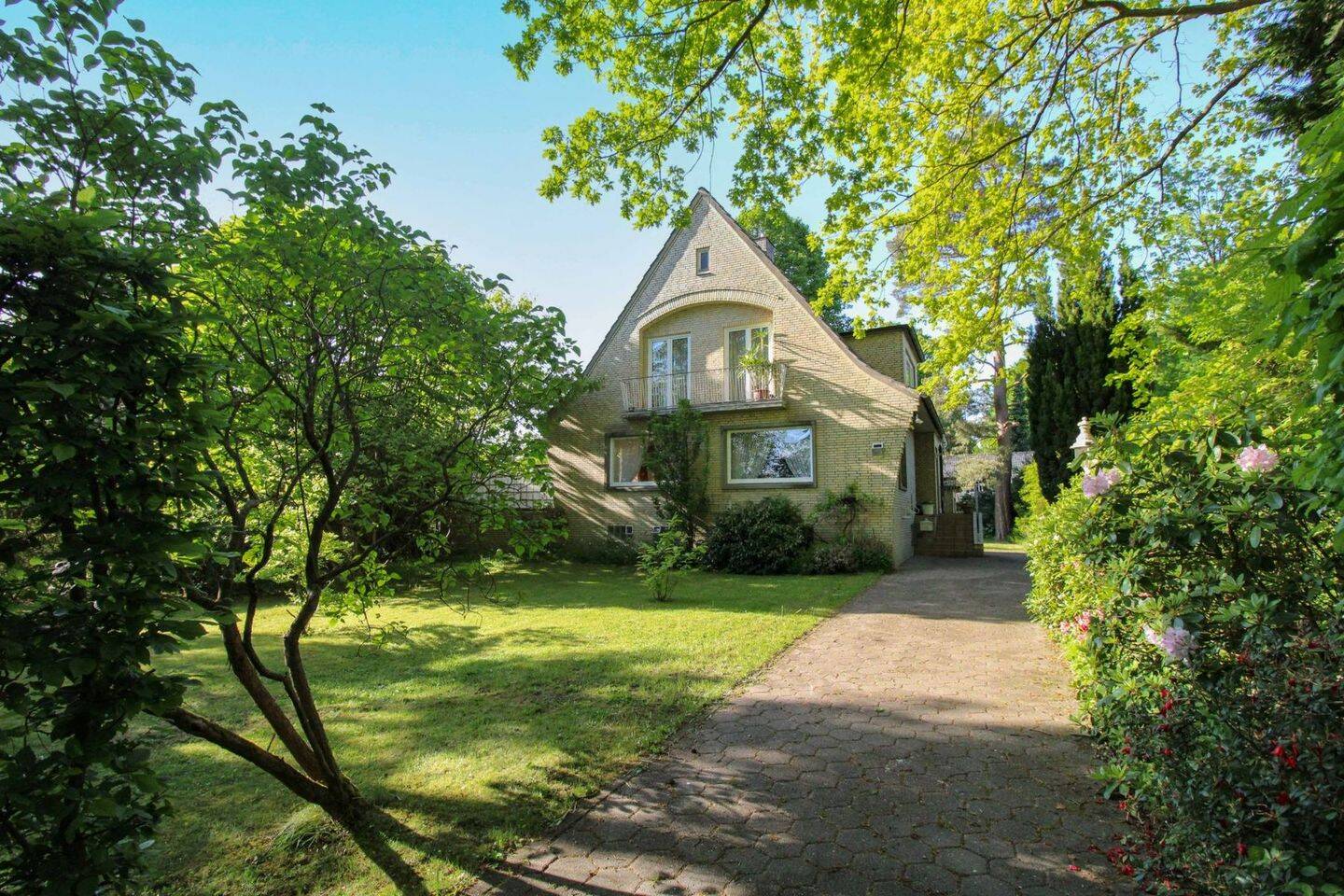 3 bedrooms House in Wandsbek, Germany No. 269961