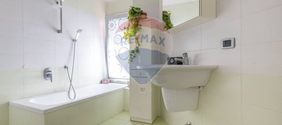 1 bedroom Apartment in Somma Lombardo, Italy No. 262196 19