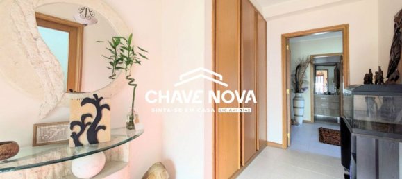 4 bedrooms House in Vila Nova de Gaia, Portugal No. 63611 3