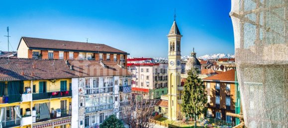 2 bedrooms Apartment in Turin, Italy No. 43560 10