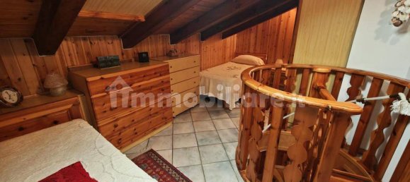 2 bedrooms Apartment in Antey Saint Andre, Italy No. 348038 7
