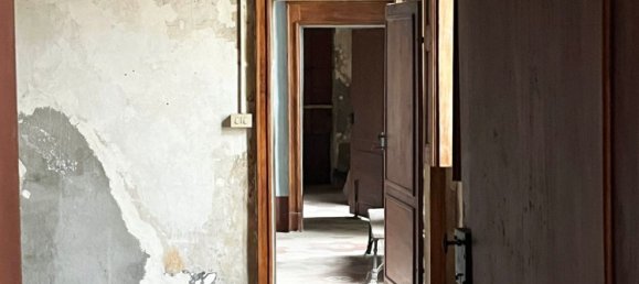 6 Schlafzimmer Haus in Asti, Italy, Nr. 375302 2