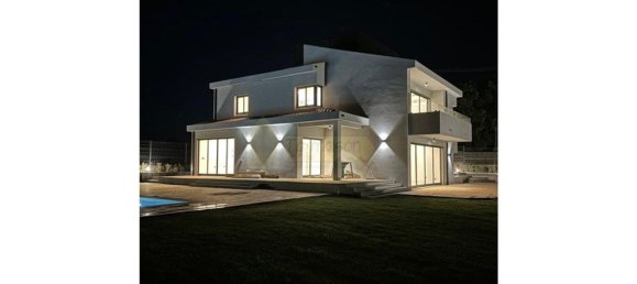 5 Schlafzimmer Haus in Quarteira, Portugal, Nr. 31932 35