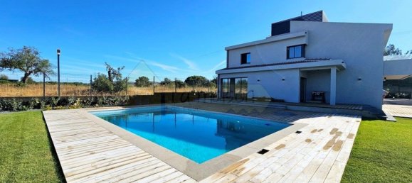 5 Schlafzimmer Haus in Quarteira, Portugal, Nr. 31932 6