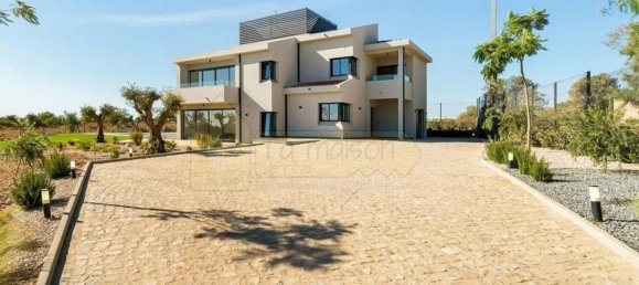 5 Schlafzimmer Haus in Quarteira, Portugal, Nr. 31932 2