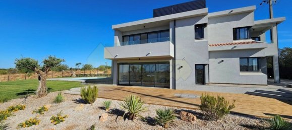 5 Schlafzimmer Haus in Quarteira, Portugal, Nr. 31932 28