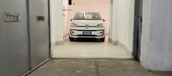 Garage in Rome, Italy 28m², Nr. 206107 2