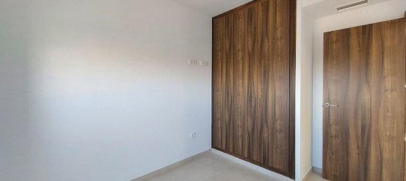 3 bedrooms Apartment in Villamartin, Spain No. 14382 8