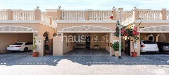 Adosado de 3 dormitorios en Jumeirah Village Triangle, UAE No. 98781 6