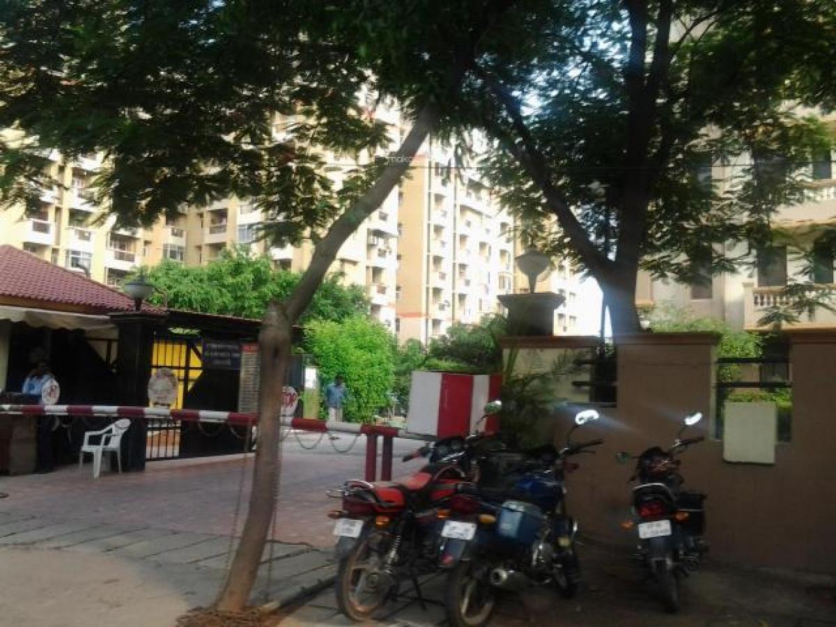 Casa de 4 dormitorios en Noida, India No. 48368