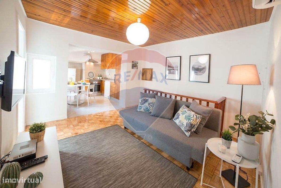 Apartamento de 2 dormitorios en Lisbon, Portugal No. 67963