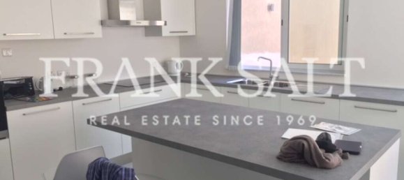 3 Schlafzimmer Villa in Swieqi, Malta, Nr. 9068 18