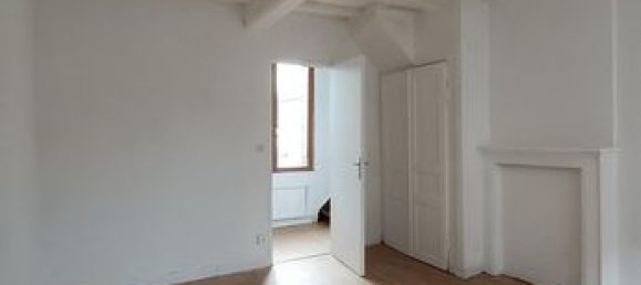 2 bedrooms House in Saint-Omer, France No. 310581 2