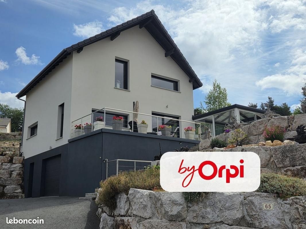 Casa de 3 dormitorios en Le Malzieu-Forain, France No. 342226