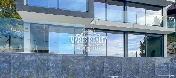 4 غرف نوم فيلا في Santa Susanna, Spain رقم 16806 5