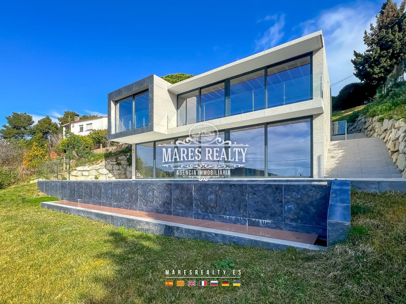 4 غرف نوم فيلا في Santa Susanna, Spain رقم 16806