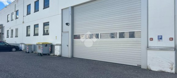 Склад с 1 комнатой в Тренто, Италия № 43536 27