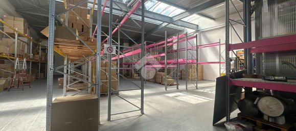 Склад с 1 комнатой в Тренто, Италия № 43536 20