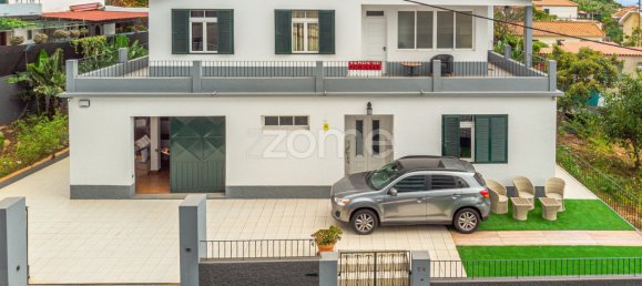 5 bedrooms House in Funchal, Portugal No. 146563 3