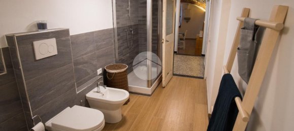 4 bedrooms Apartment in Genoa, Italy No. 353038 8