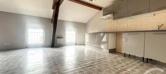 2 chambres Appartement à Châlons-en-Champagne, France No. 97463 3